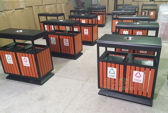 天津更新鋼木垃圾箱、細(xì)微之處盡顯文明