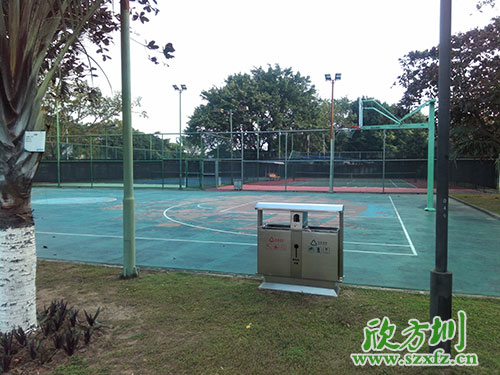 四川物業(yè)戶外分類不銹鋼垃圾桶，新客戶的信任。