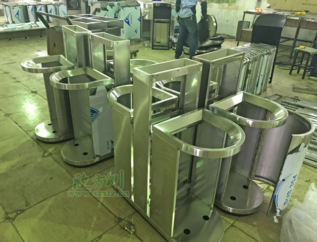 戶(hù)外橢圓形不銹鋼垃圾桶工廠生產(chǎn)圖