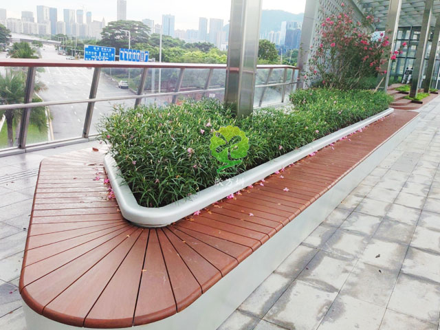 不銹鋼花池坐凳美化深圳前?？缃止珗@G9天橋城市戶外景觀