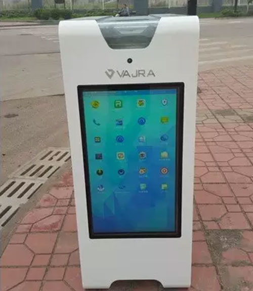 成都高大上果皮箱：有WiFi，靠太陽能工作