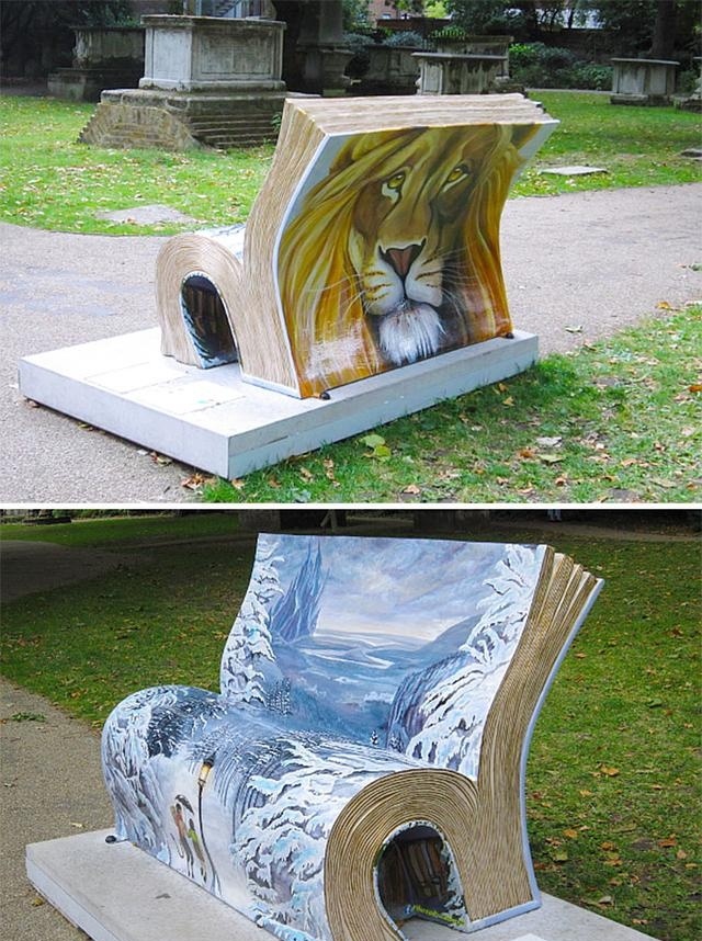 書本造型設(shè)計(jì)的創(chuàng)意戶外休閑椅，這個(gè)放動(dòng)物園再合適不過。