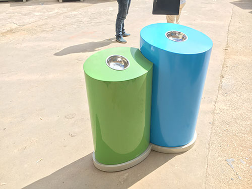 欣方圳分類環(huán)保垃圾桶 與廣東河源共筑美好家園