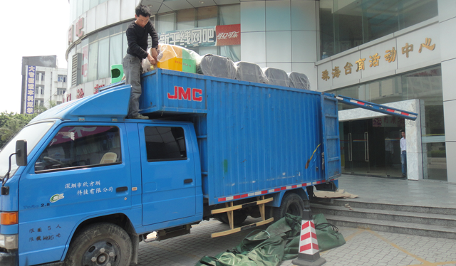 珠海臺(tái)商協(xié)會(huì)訂購(gòu)玻璃鋼環(huán)保分類(lèi)垃圾桶